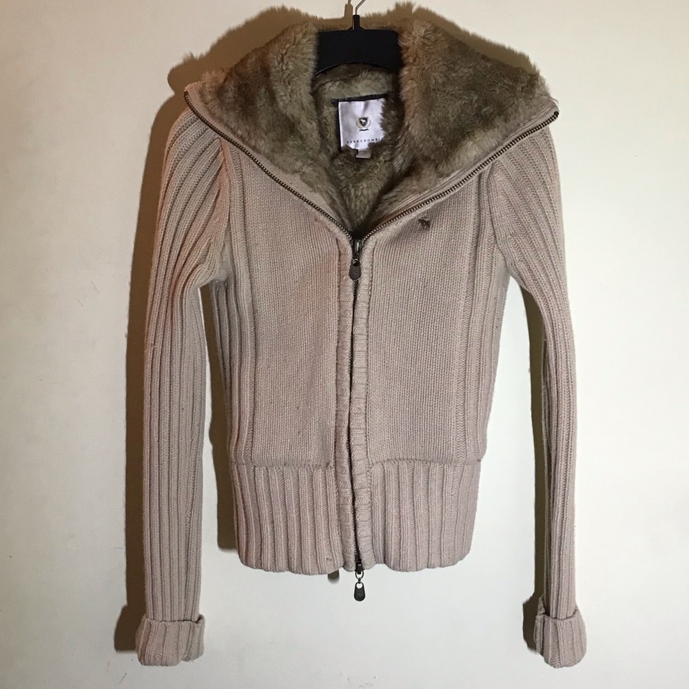 Abercrombie fur zip-up knit